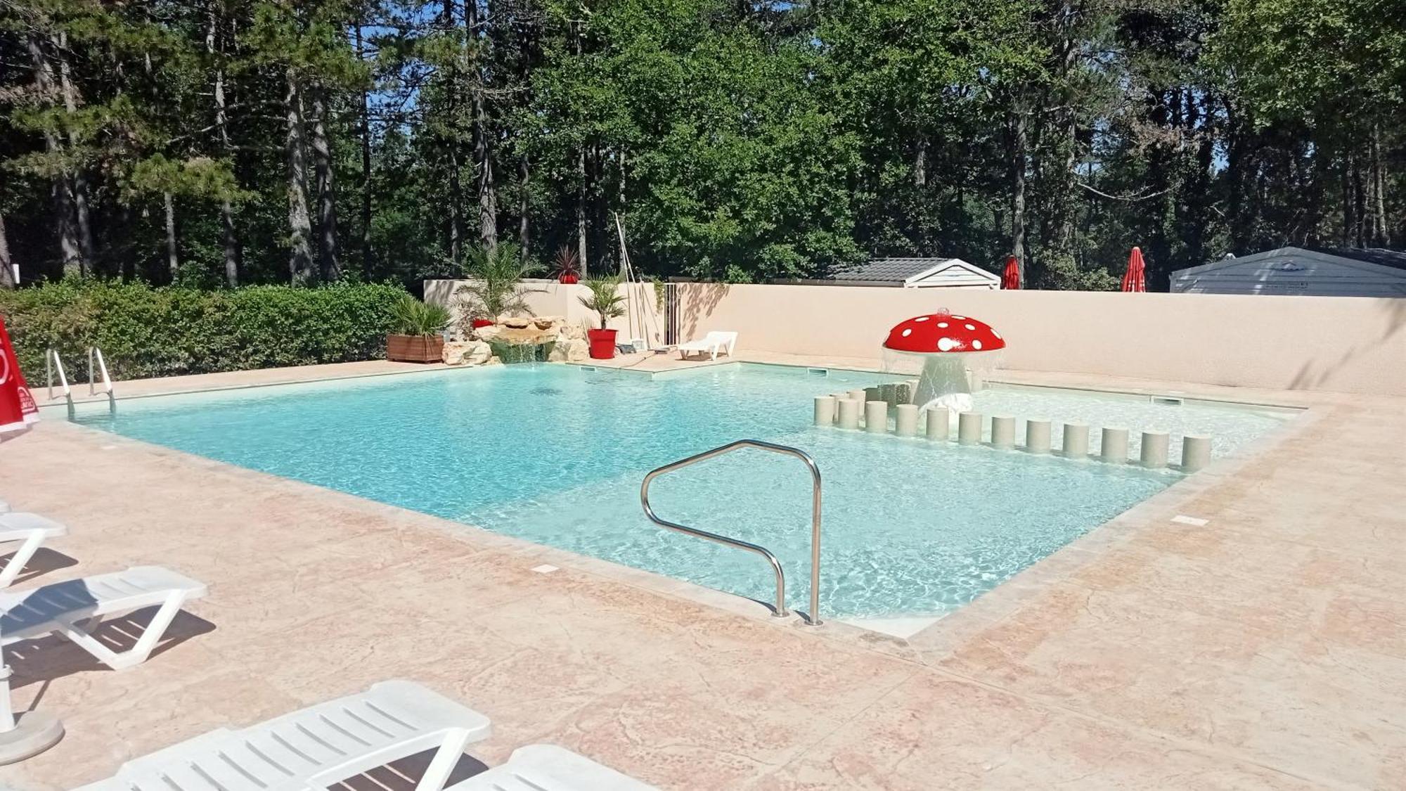 Camping Parc Saint Sauvayre Vagnas Екстериор снимка